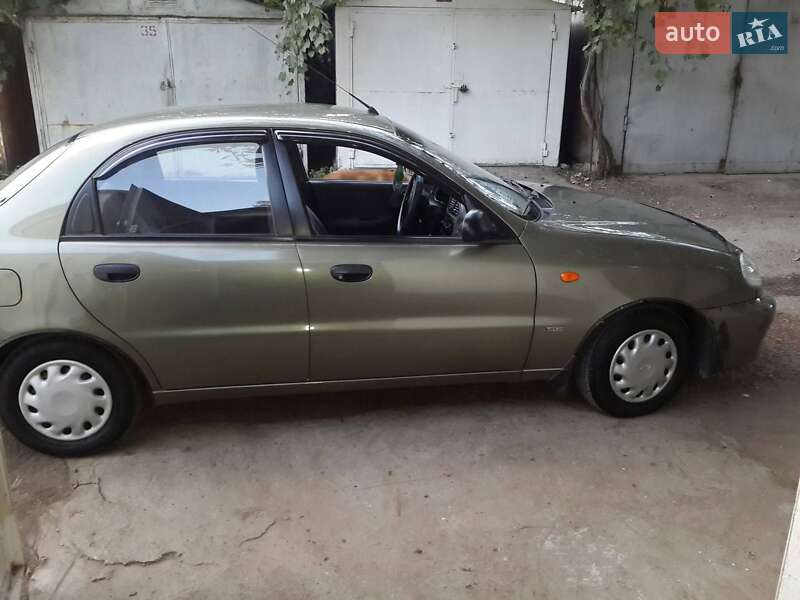 Седан Daewoo Lanos 2005 в Одессе