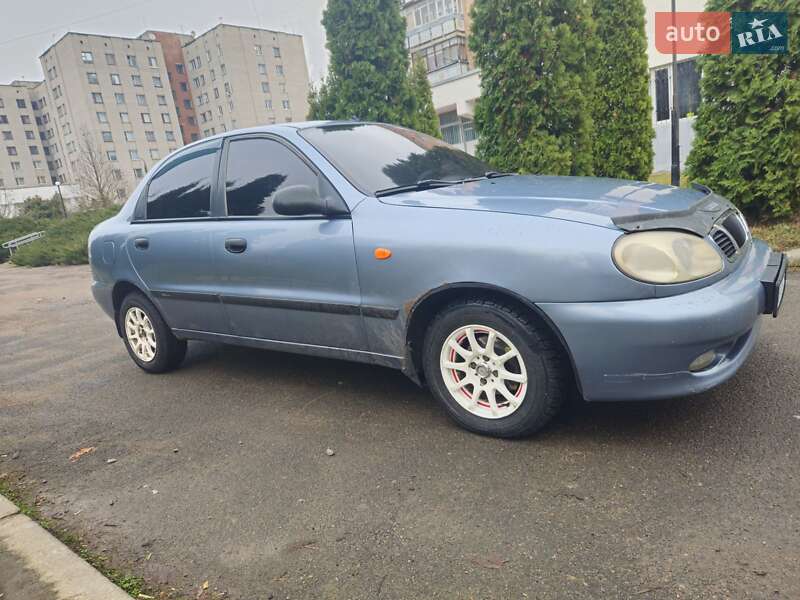 Седан Daewoo Lanos 2008 в Умани