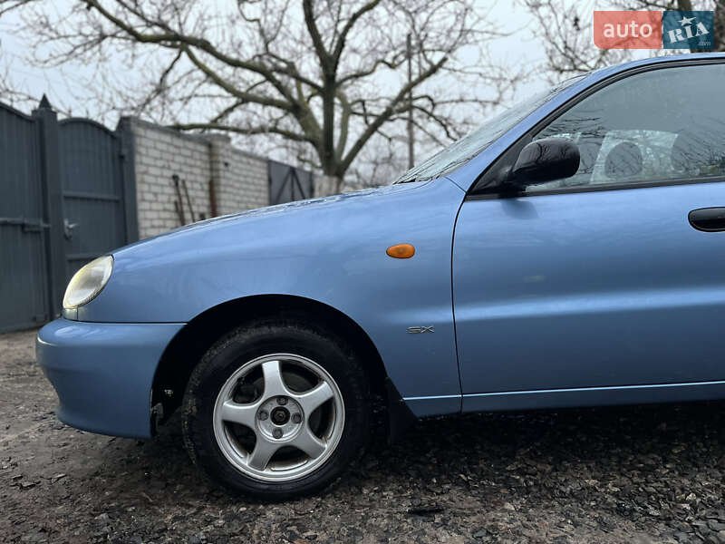 Седан Daewoo Lanos 2003 в Черкасах