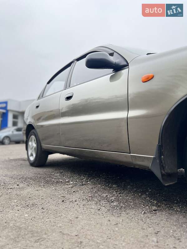 Седан Daewoo Lanos 2006 в Запорожье