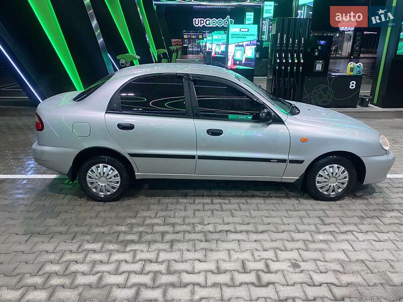 Седан Daewoo Lanos 2007 в Измаиле