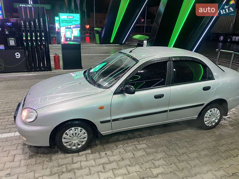 Седан Daewoo Lanos 2007 в Измаиле