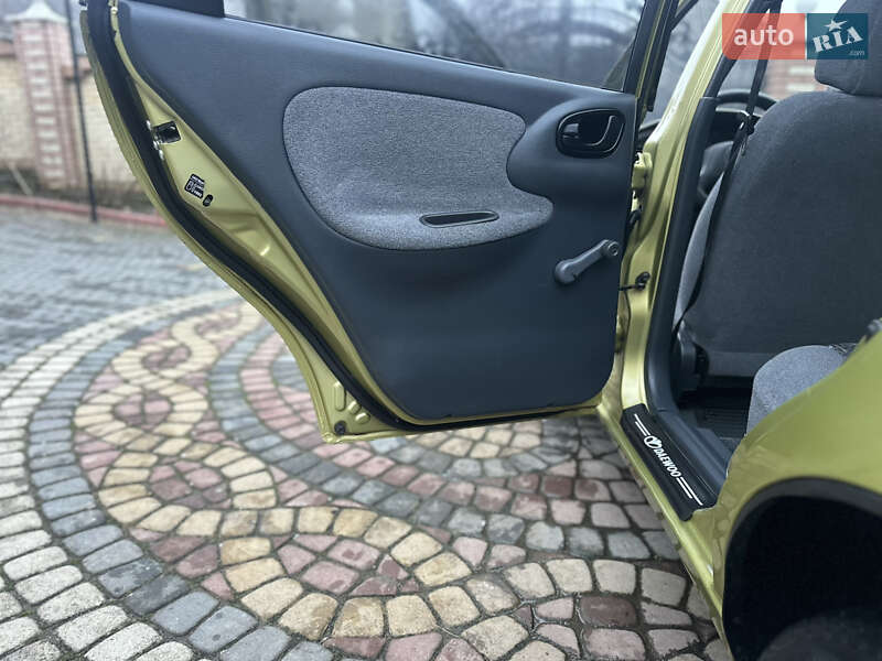 Седан Daewoo Lanos 2007 в Черновцах