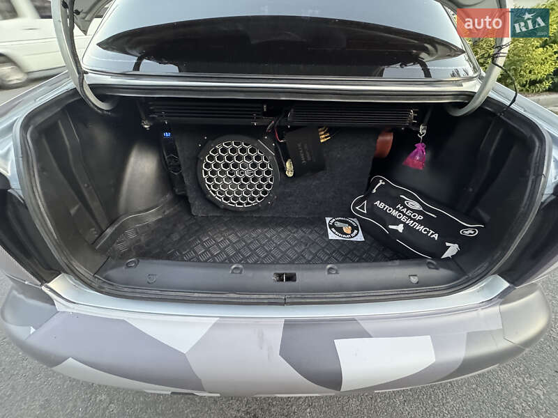 Седан Daewoo Lanos 2011 в Дніпрі