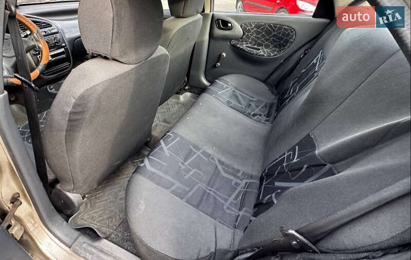 Седан Daewoo Lanos 2003 в Киеве фото 5 Седан Daewoo Lanos 2003 в Киеве