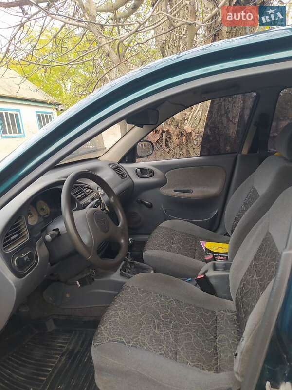 Седан Daewoo Lanos 2005 в Золотоноше