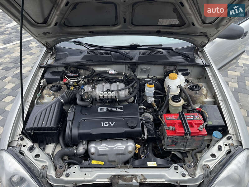 Седан Daewoo Lanos 2009 в Николаеве