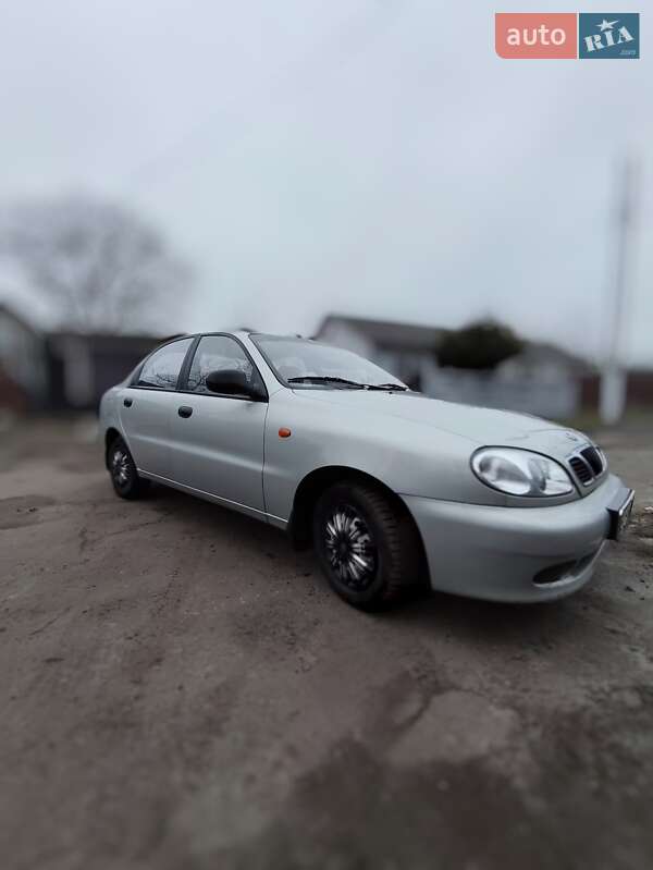 Седан Daewoo Lanos 2009 в Шептицькому