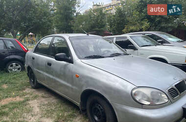 Седан Daewoo Lanos 2004 в Киеве