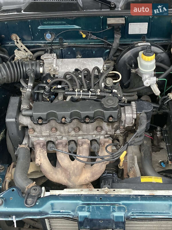 Седан Daewoo Lanos 2006 в Умани