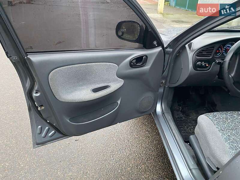 Седан Daewoo Lanos 2009 в Одессе