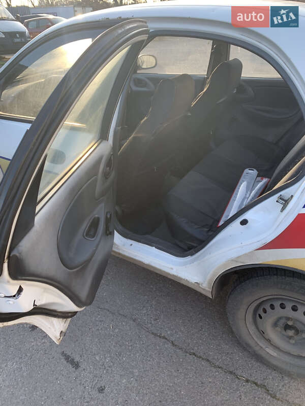 Седан Daewoo Lanos 2008 в Харькове