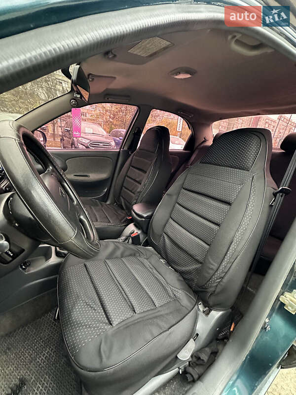 Седан Daewoo Lanos 2007 в Сумах