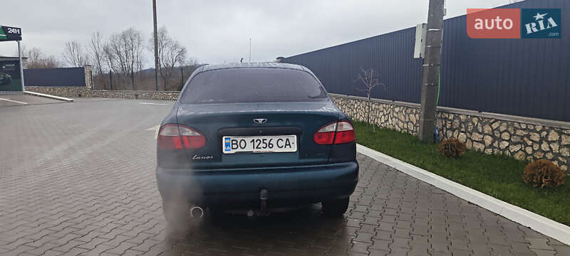 Седан Daewoo Lanos 2004 в Подволочиске