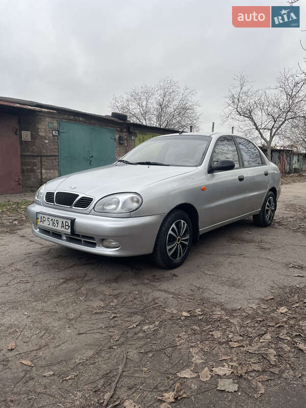 Седан Daewoo Lanos 2004 в Запорожье
