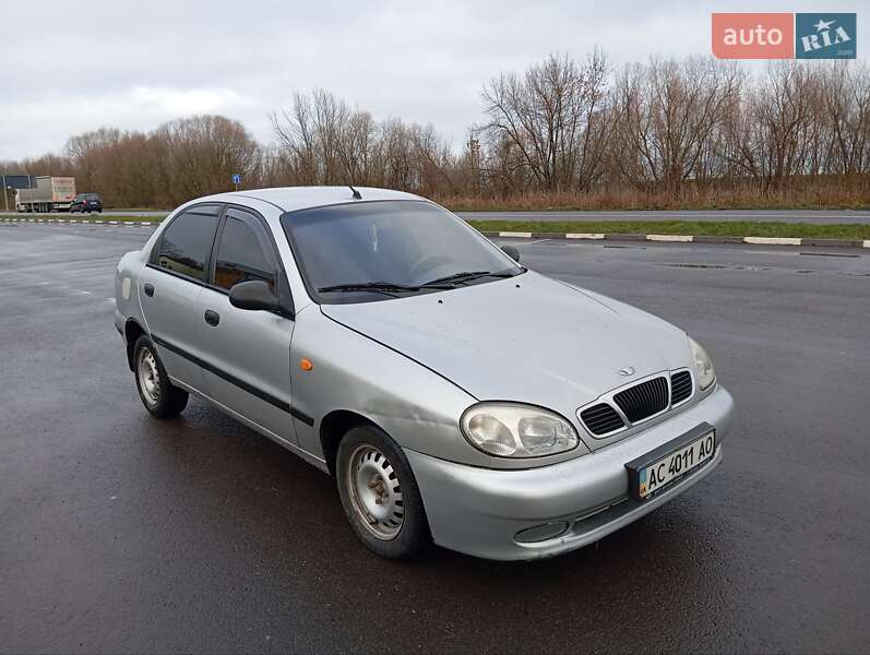 Седан Daewoo Lanos 2008 в Голобах