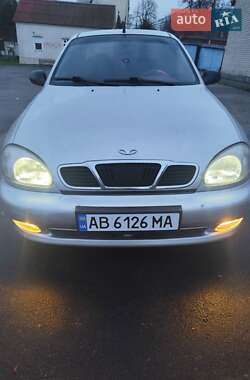 Седан Daewoo Lanos 2006 в Ладижині