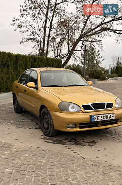 Седан Daewoo Lanos 2002 в Днепре