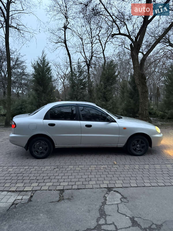 Седан Daewoo Lanos 2006 в Запоріжжі