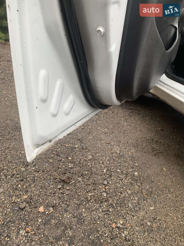 Седан Daewoo Lanos 2003 в Дніпрі фото 11 Седан Daewoo Lanos 2003 в Дніпрі