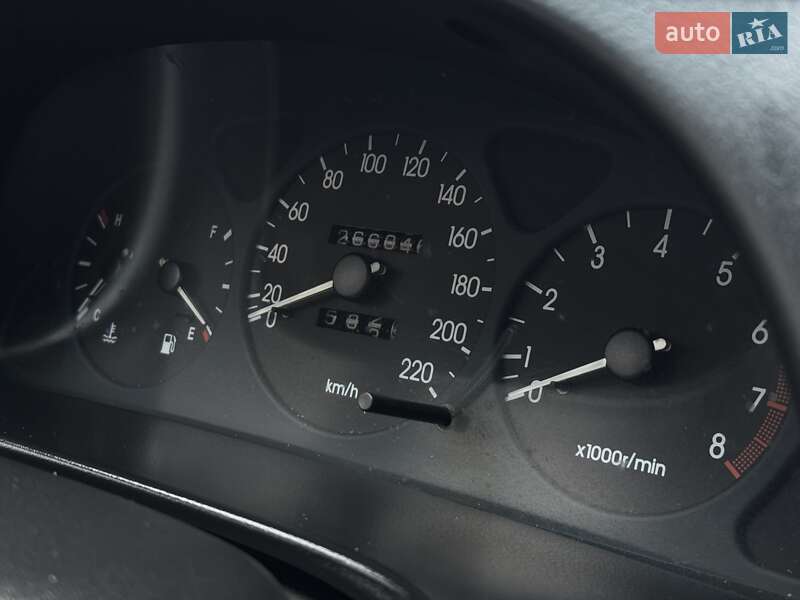 Седан Daewoo Lanos 2004 в Одессе
