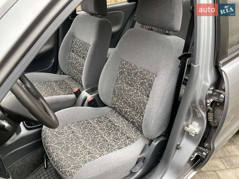 Седан Daewoo Lanos 2008 в Киеве