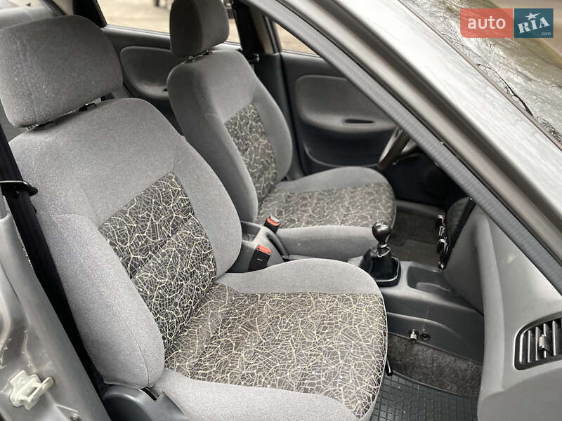 Седан Daewoo Lanos 2008 в Киеве