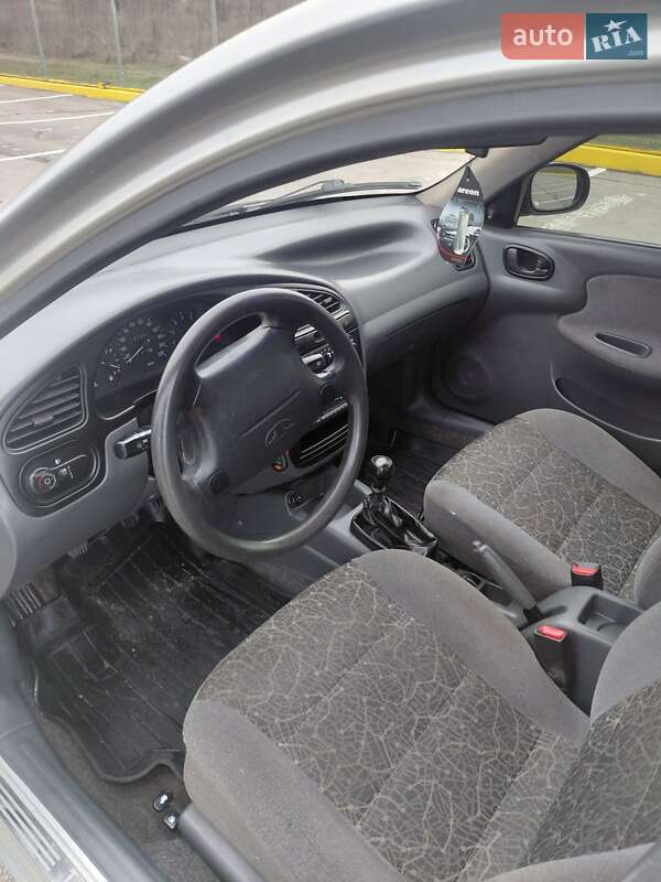 Седан Daewoo Lanos 2005 в Запорожье