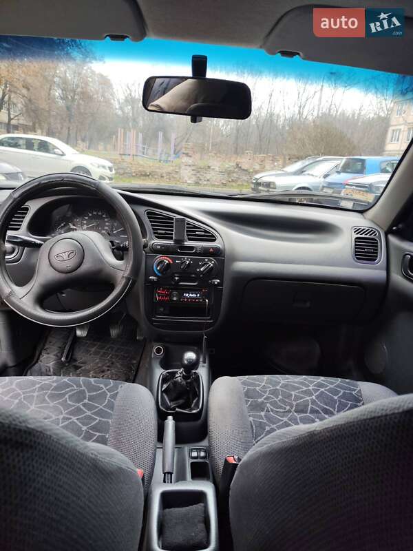 Седан Daewoo Lanos 2003 в Києві