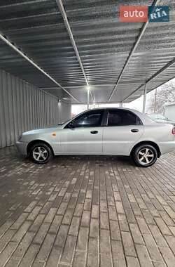 Седан Daewoo Lanos 2007 в Краматорске