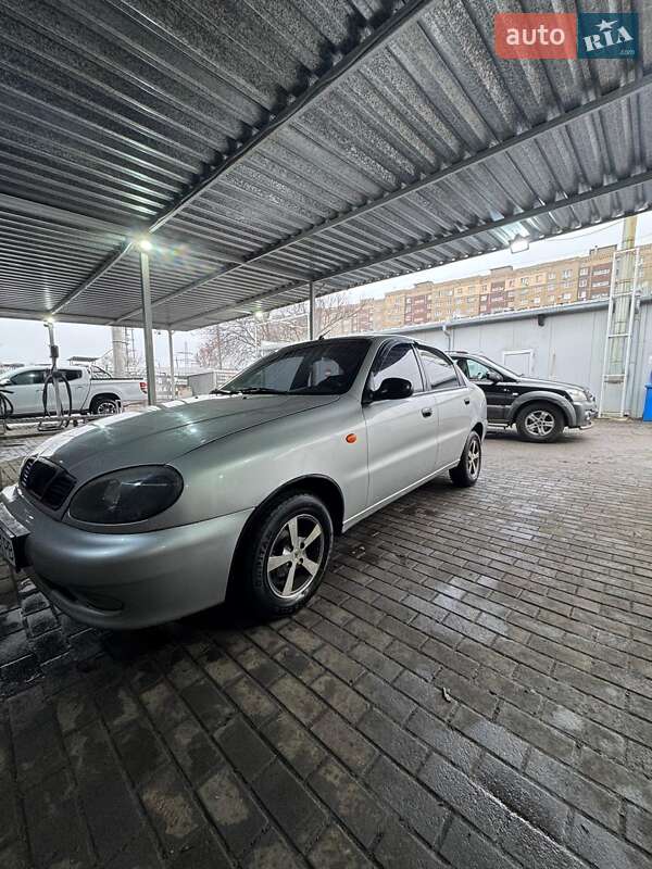 Седан Daewoo Lanos 2007 в Краматорске