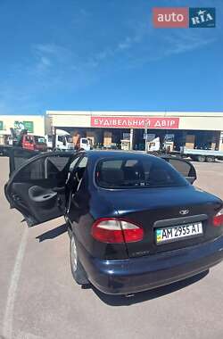 Седан Daewoo Lanos 2004 в Житомире