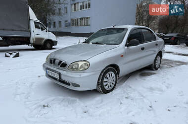 Седан Daewoo Lanos 2003 в Дніпрі