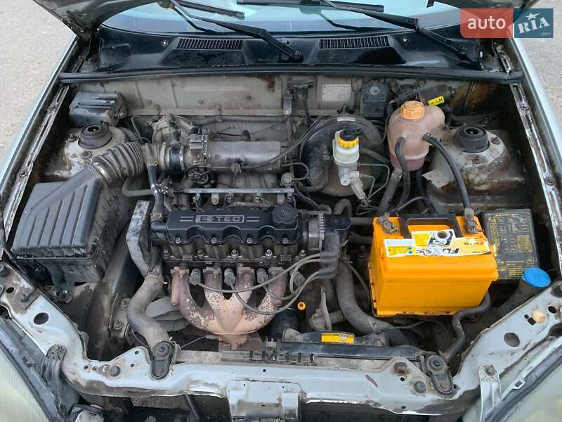 Седан Daewoo Lanos 2006 в Яготине