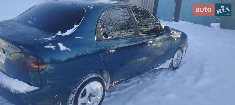Седан Daewoo Lanos 2006 в Опішне