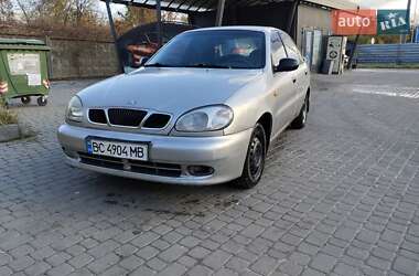 Седан Daewoo Lanos 1998 в Львові