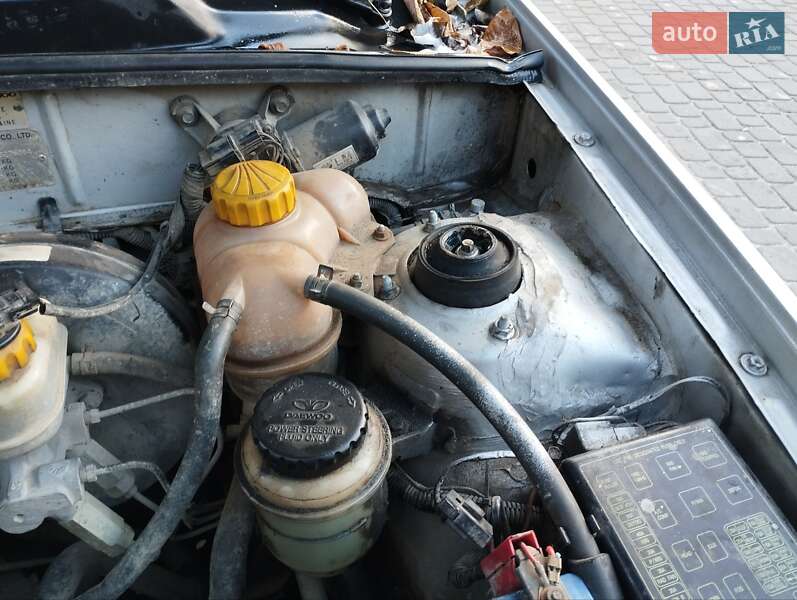 Седан Daewoo Lanos 1998 в Львове