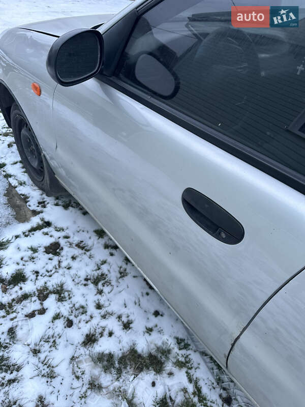 Седан Daewoo Lanos 2007 в Сарнах