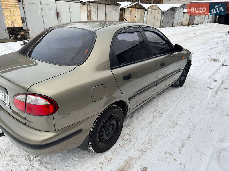 Седан Daewoo Lanos 2006 в Киеве
