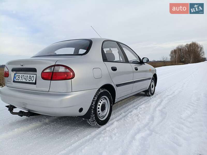Седан Daewoo Lanos 2006 в Ромнах