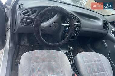 Седан Daewoo Lanos 2002 в Остроге