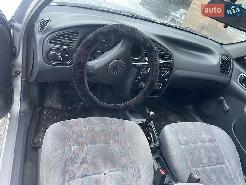 Седан Daewoo Lanos 2002 в Остроге фото Седан Daewoo Lanos 2002 в Остроге
