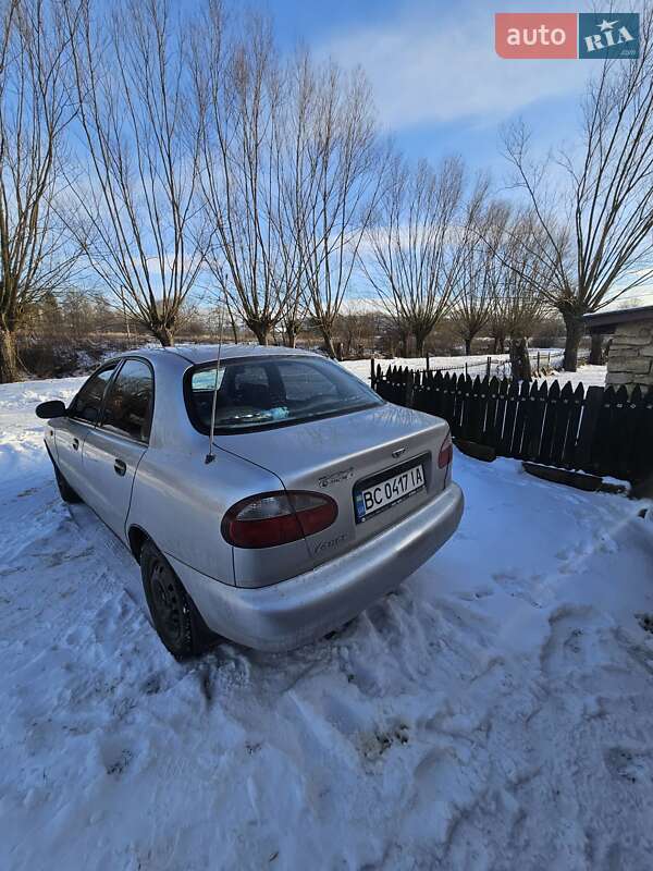 Седан Daewoo Lanos 1998 в Львові фото 4 Седан Daewoo Lanos 1998 в Львові