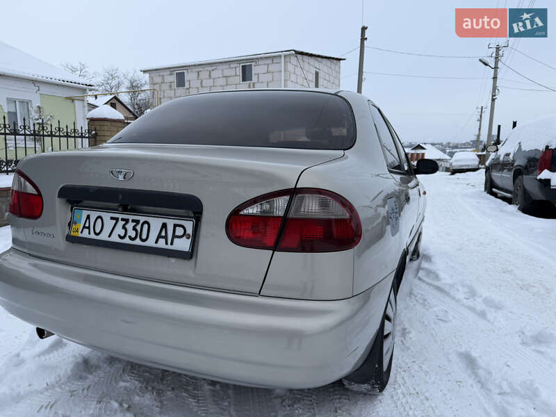 Седан Daewoo Lanos 2009 в Умани