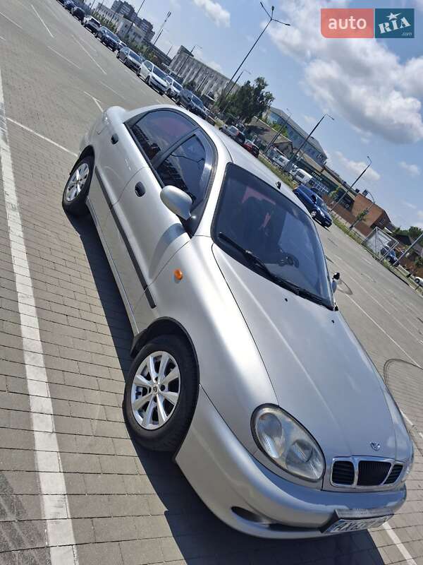 Седан Daewoo Lanos 2004 в Виннице
