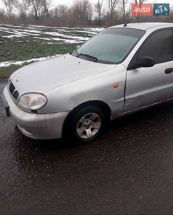 Седан Daewoo Lanos 2008 в Новониколаевке