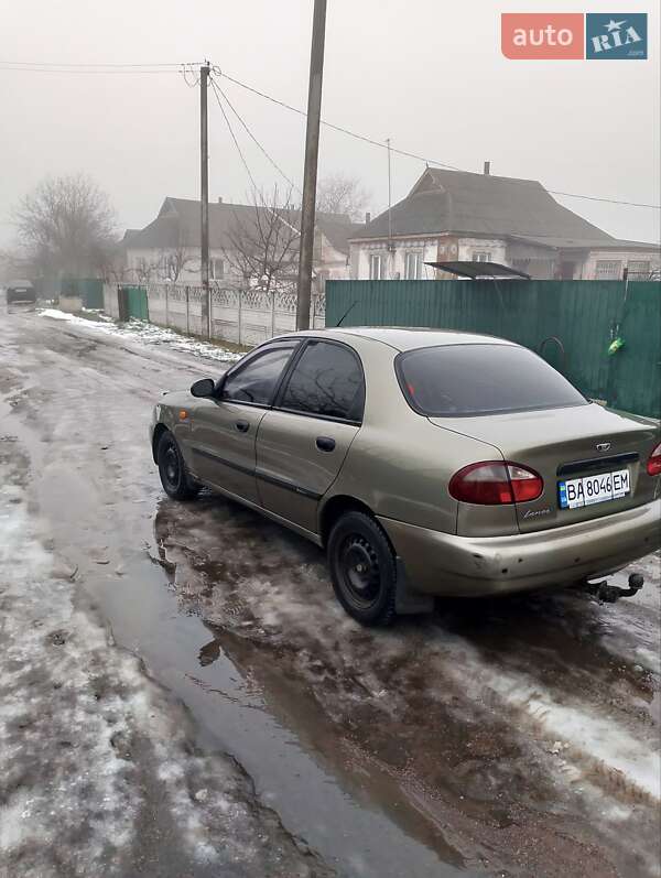 Седан Daewoo Lanos 2005 в Малой Виске