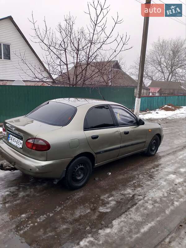 Седан Daewoo Lanos 2005 в Малой Виске