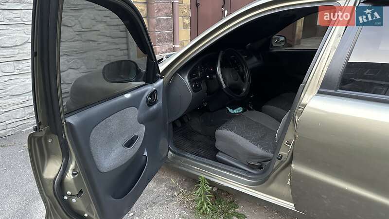 Седан Daewoo Lanos 2007 в Днепре