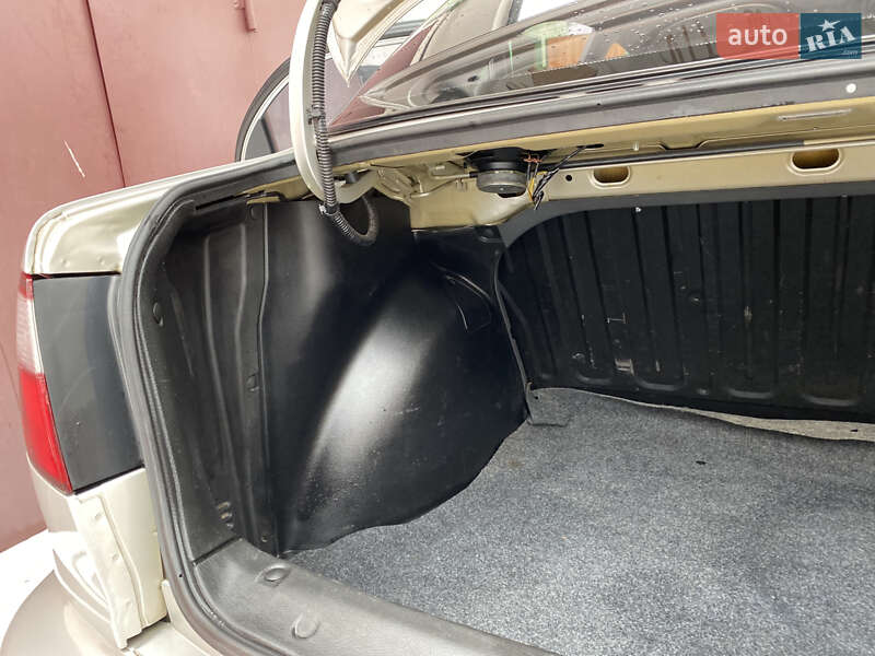 Седан Daewoo Lanos 2003 в Києві фото 32 Седан Daewoo Lanos 2003 в Києві